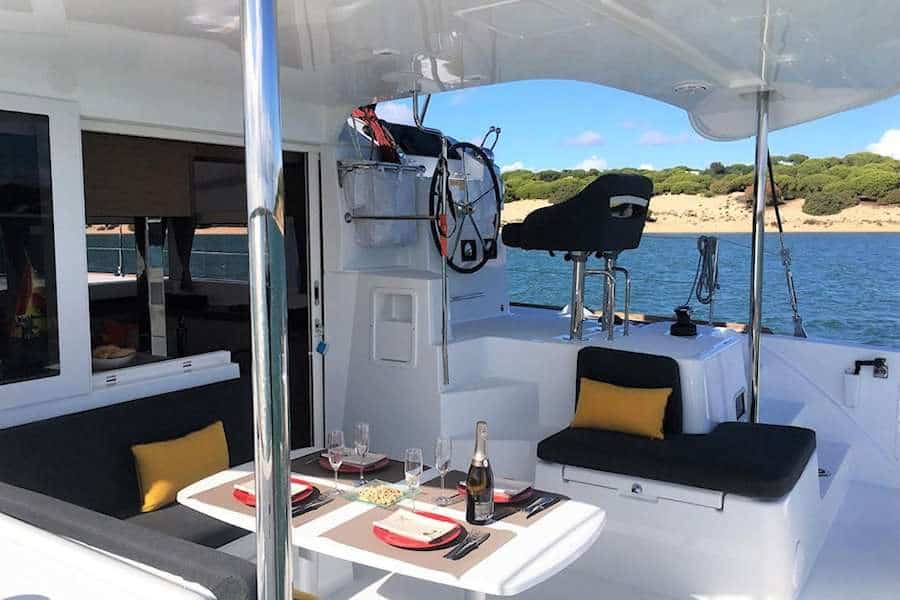 40-ft.-Lagoon-Sailing-Catamaran-4