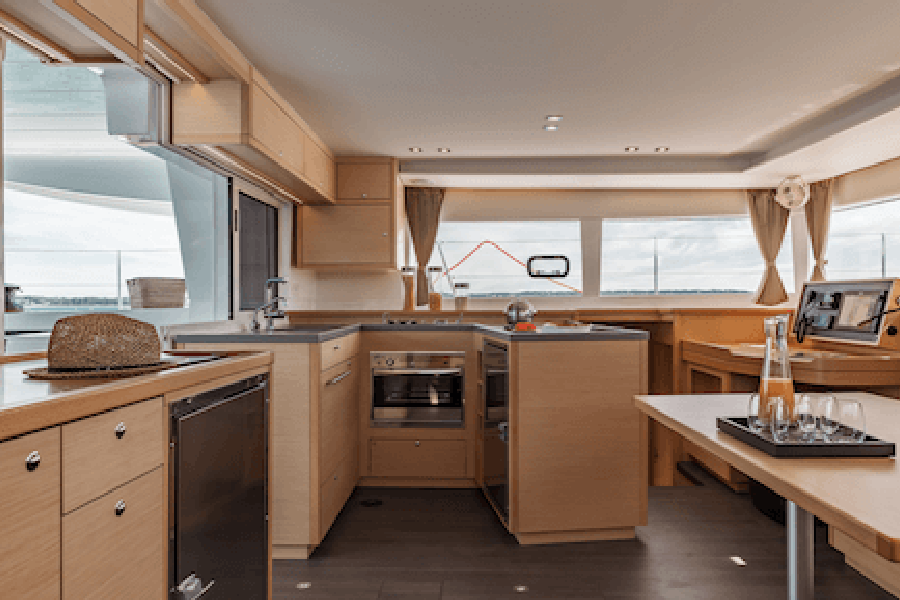 45-ft.-Lagoon-Catamaran-13