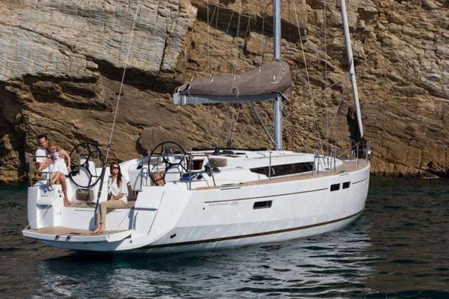 48-ft.-sun-odyssey-2