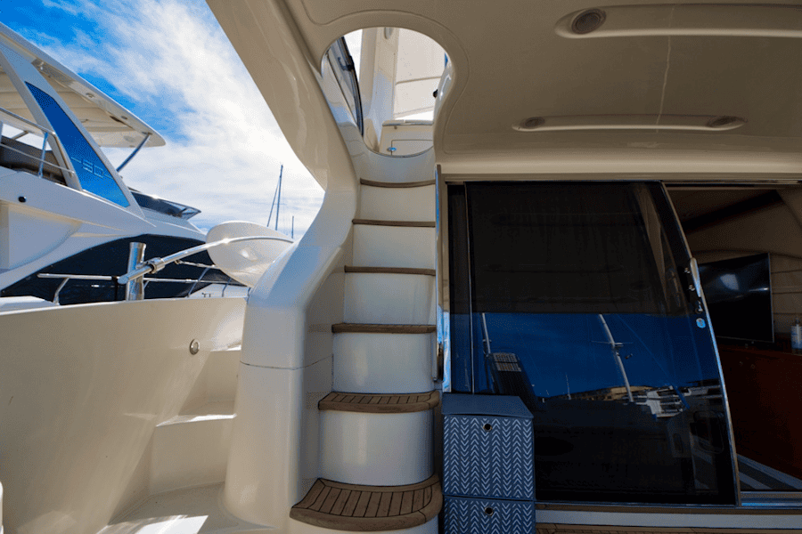 59-ft-Azimut-7