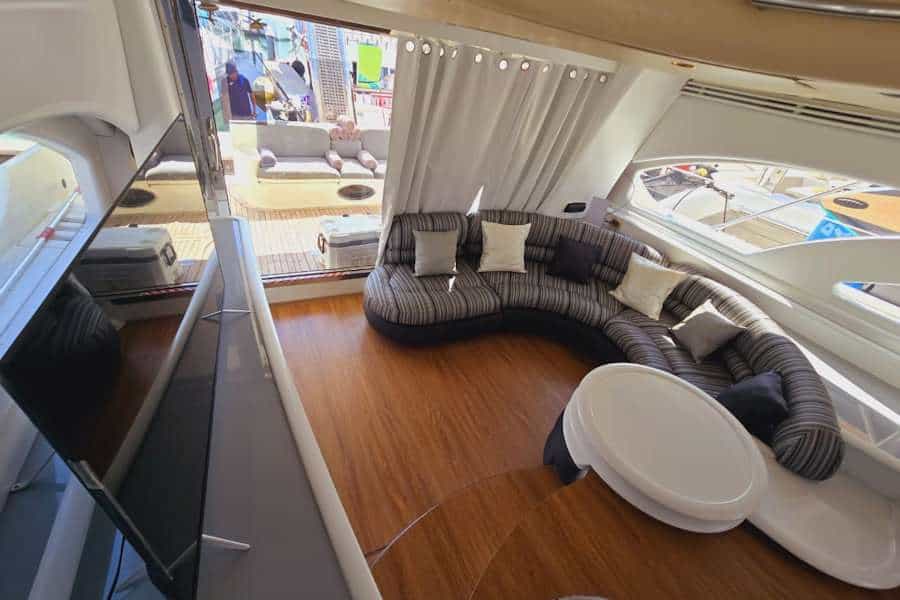 59 ft. Azimut